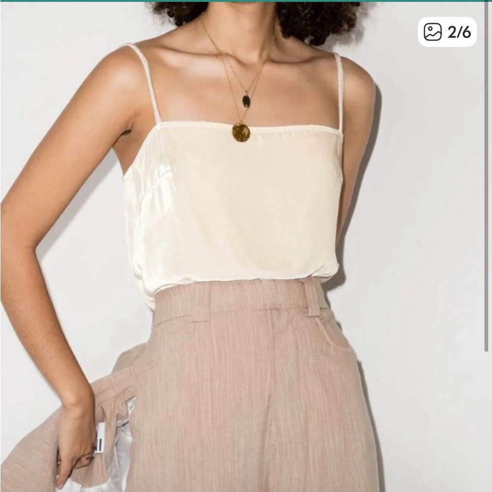 Reformation Ross Silk Blend Velvet Tank Cream
Size Small